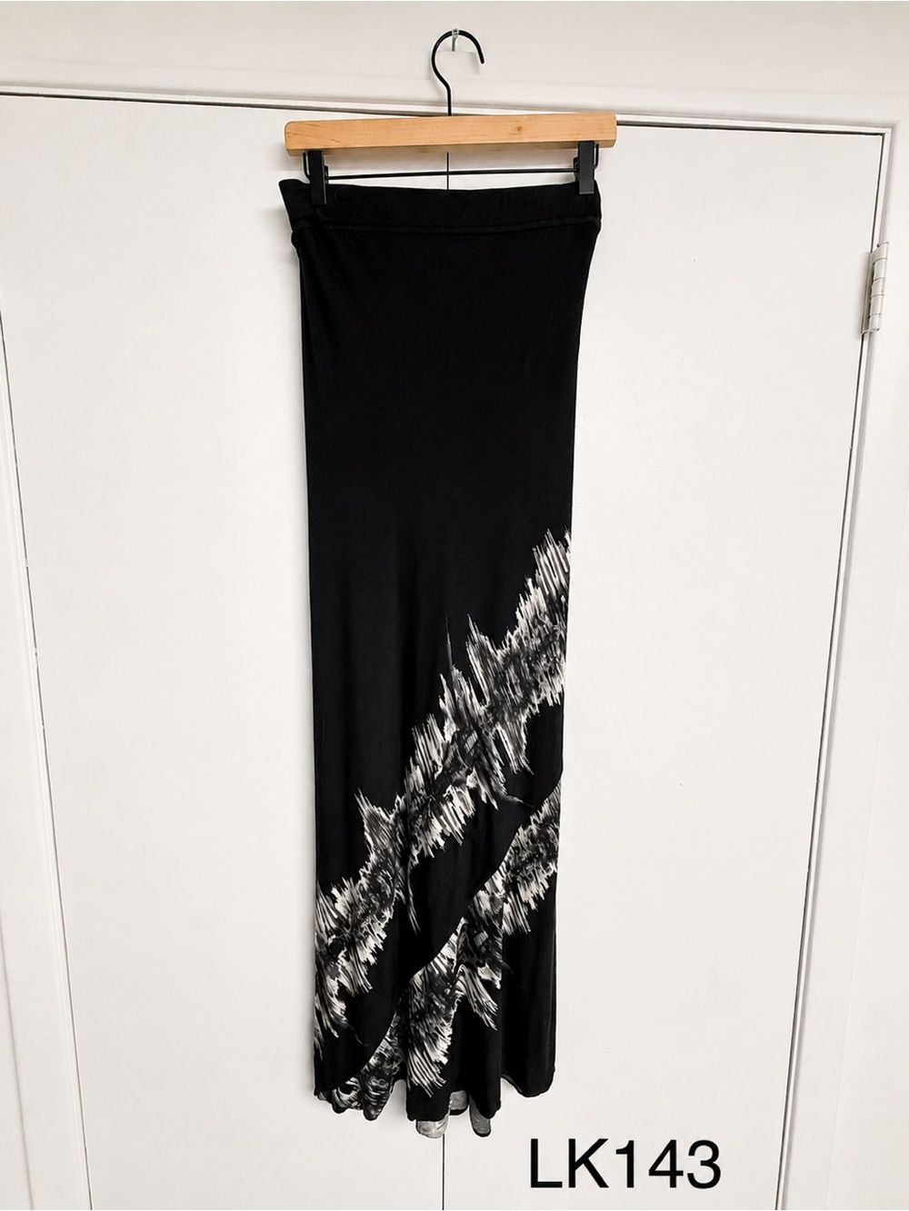 Haute Hippie Black White Modal High Low Maxi Skirt Size Large